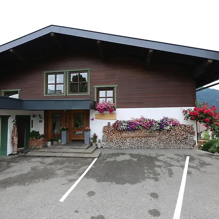 Bed & Breakfast Landhaus Elfi Soll