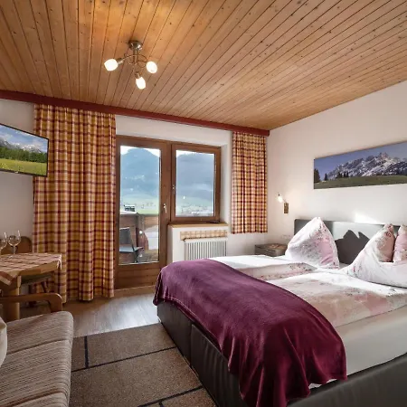 Bed & Breakfast Landhaus Elfi Soll