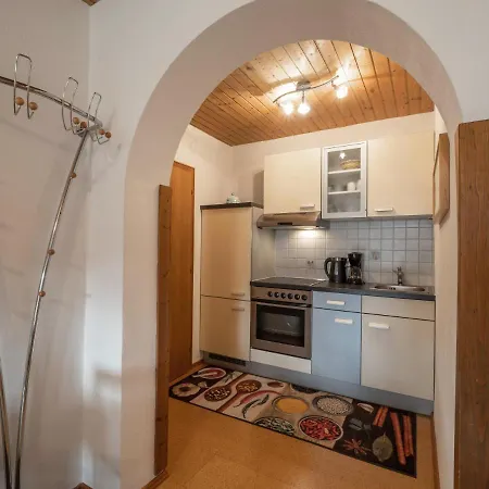 Landhaus Elfi Bed & Breakfast Soll