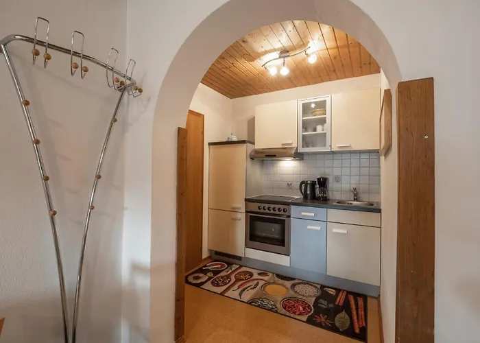 Elfi Bed & Breakfast Söll