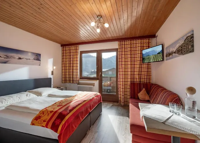 住宿加早餐酒店 Elfi 3*